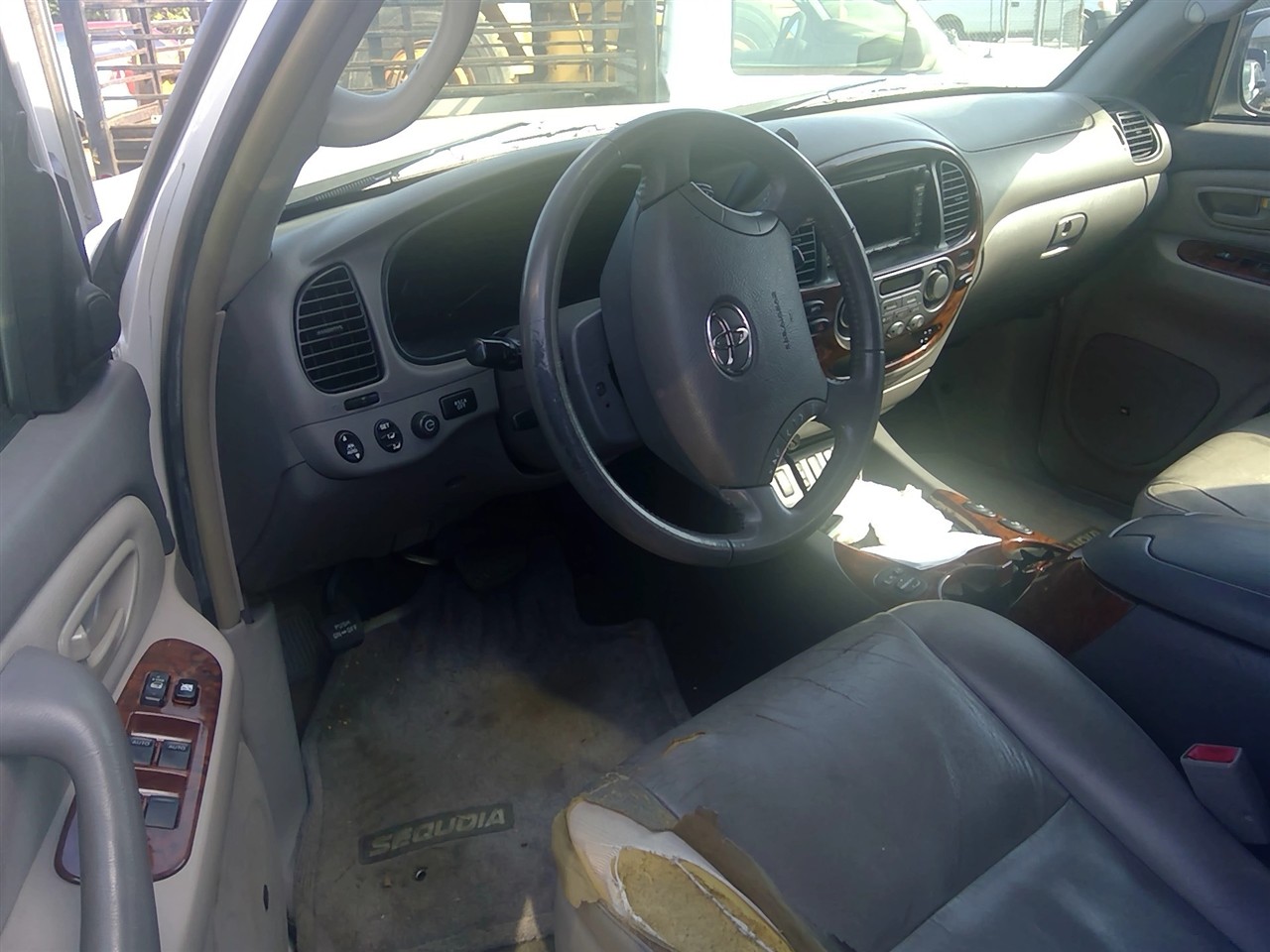 https://f005.backblazeb2.com/file/img-partshotlines-com/Inventory/MS102/Vehicle/7220_05.jpg