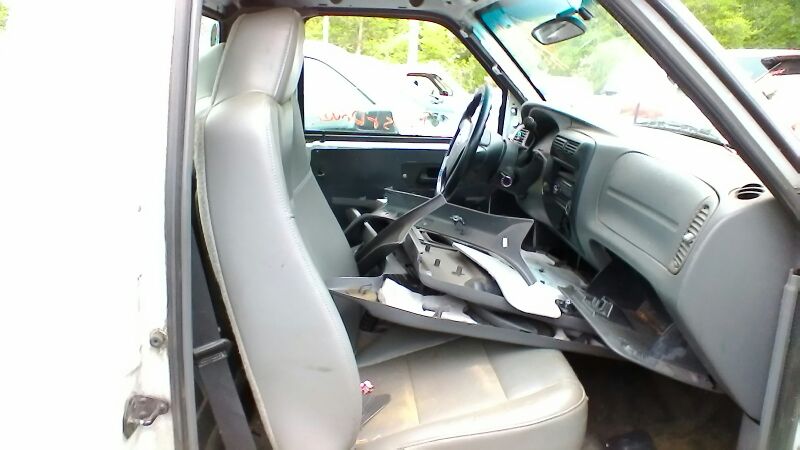 https://f005.backblazeb2.com/file/img-partshotlines-com/Inventory/MS172/Vehicle/18390_10.jpg