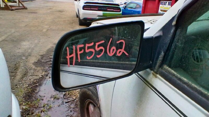 https://f005.backblazeb2.com/file/img-partshotlines-com/Inventory/MS172/Vehicle/18603_11.jpg