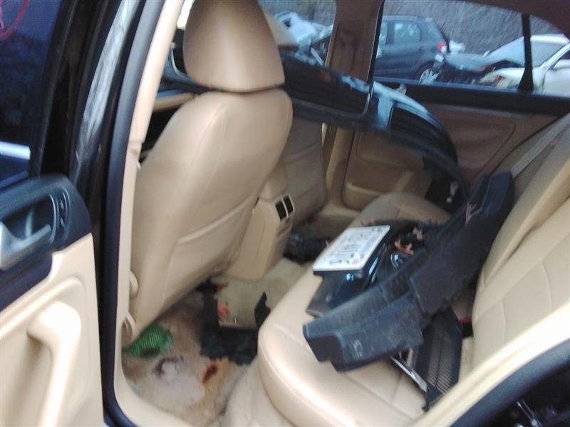 https://f005.backblazeb2.com/file/img-partshotlines-com/Inventory/MS172/Vehicle/18810_10.jpg