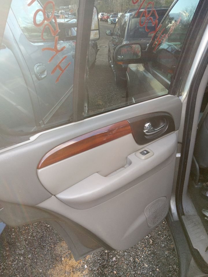 https://f005.backblazeb2.com/file/img-partshotlines-com/Inventory/MS172/Vehicle/18861_12.jpg