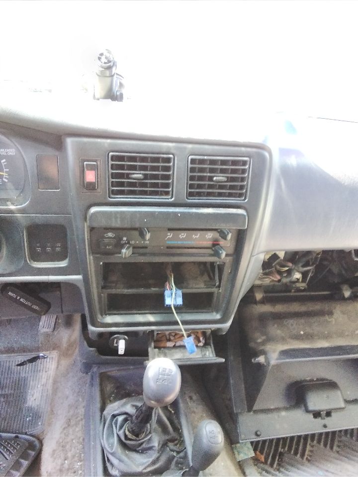 https://f005.backblazeb2.com/file/img-partshotlines-com/Inventory/MS172/Vehicle/18927_06.jpg