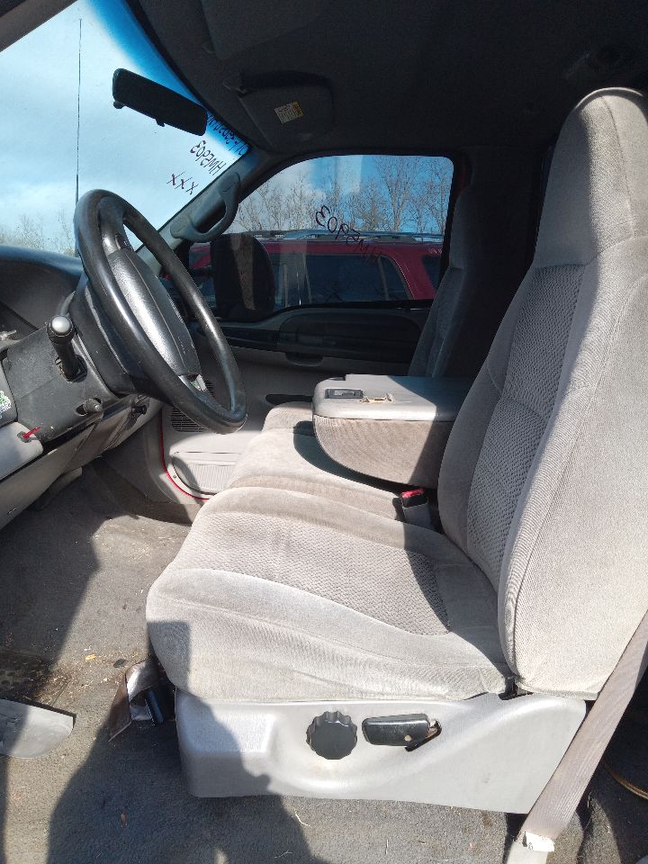 https://f005.backblazeb2.com/file/img-partshotlines-com/Inventory/MS172/Vehicle/18949_07.jpg