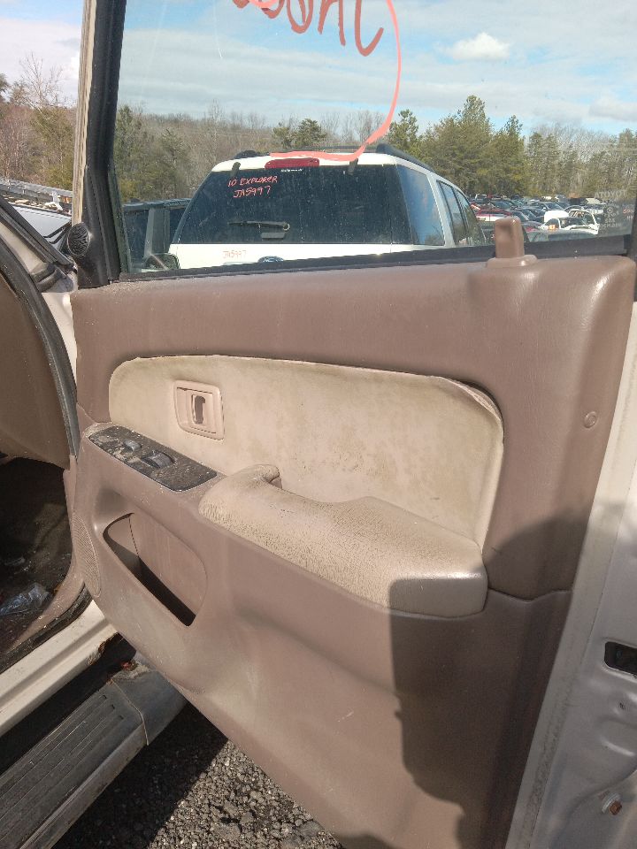 https://f005.backblazeb2.com/file/img-partshotlines-com/Inventory/MS172/Vehicle/19046_03.jpg