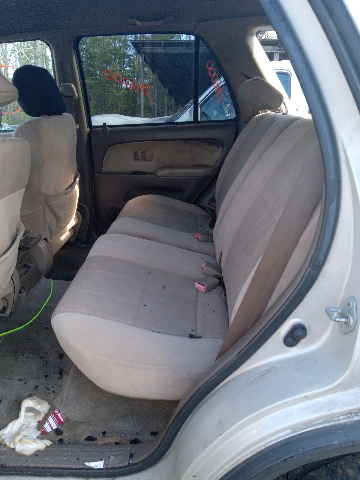 https://f005.backblazeb2.com/file/img-partshotlines-com/Inventory/MS172/Vehicle/19046_11.jpg