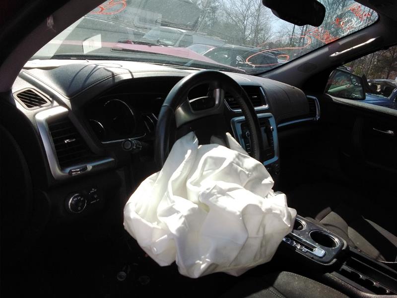 https://f005.backblazeb2.com/file/img-partshotlines-com/Inventory/MS172/Vehicle/19099_09.jpg