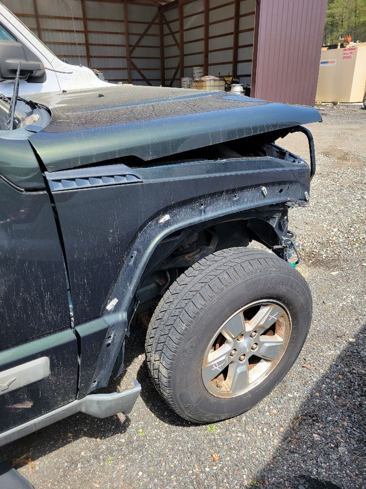 https://f005.backblazeb2.com/file/img-partshotlines-com/Inventory/MS172/Vehicle/19209_10.jpg