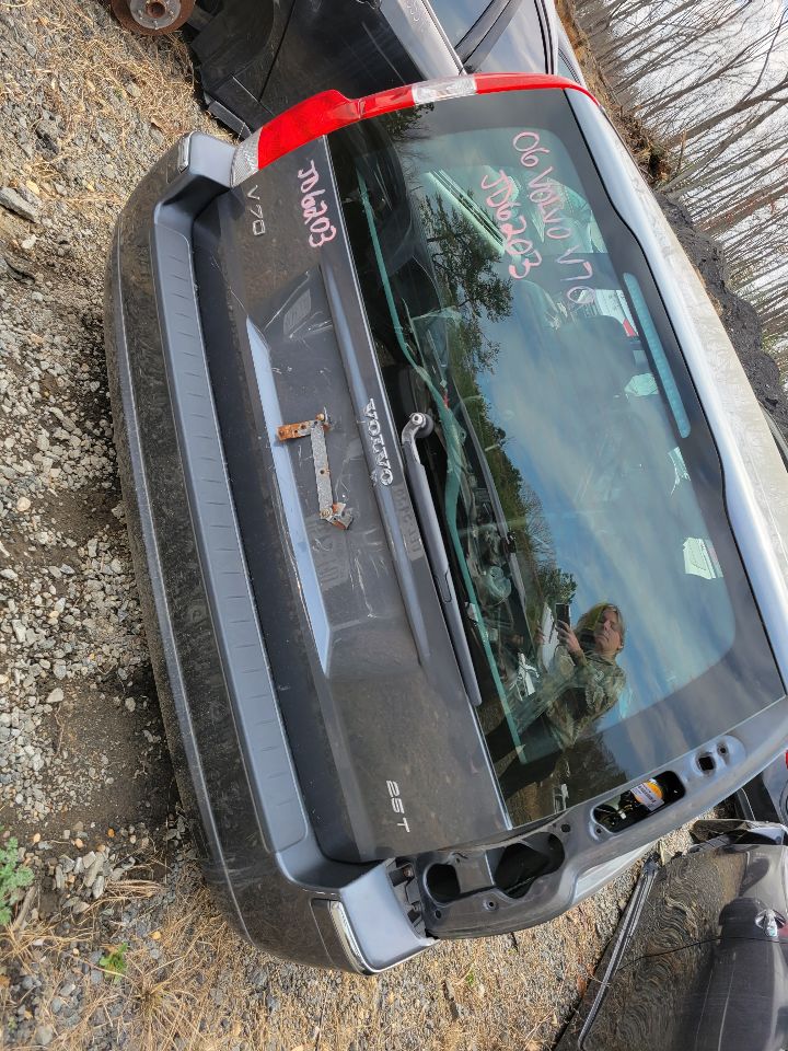 https://f005.backblazeb2.com/file/img-partshotlines-com/Inventory/MS172/Vehicle/19250_01.jpg