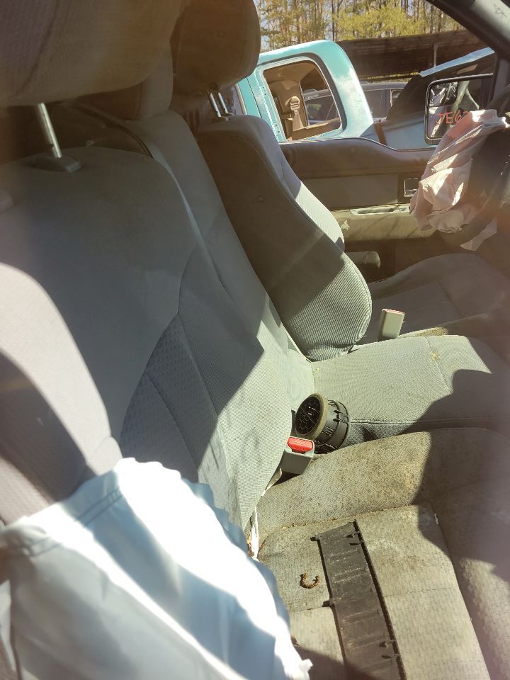 https://f005.backblazeb2.com/file/img-partshotlines-com/Inventory/MS172/Vehicle/19298_09.jpg
