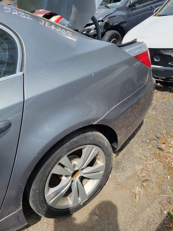 https://f005.backblazeb2.com/file/img-partshotlines-com/Inventory/MS172/Vehicle/19314_05.jpg
