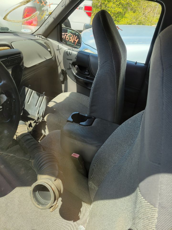 https://f005.backblazeb2.com/file/img-partshotlines-com/Inventory/MS172/Vehicle/19363_08.jpg