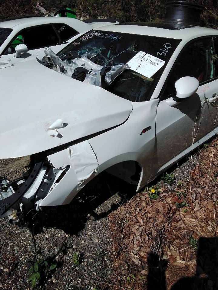 https://f005.backblazeb2.com/file/img-partshotlines-com/Inventory/MS172/Vehicle/19408_05.jpg