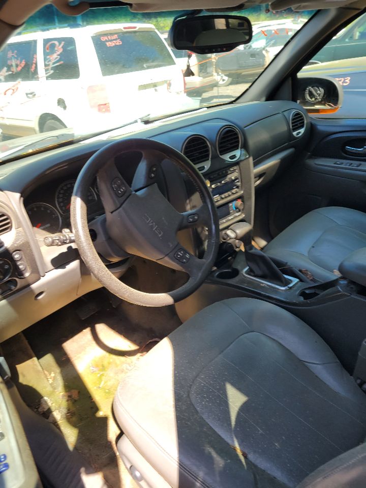 https://f005.backblazeb2.com/file/img-partshotlines-com/Inventory/MS172/Vehicle/19451_09.jpg