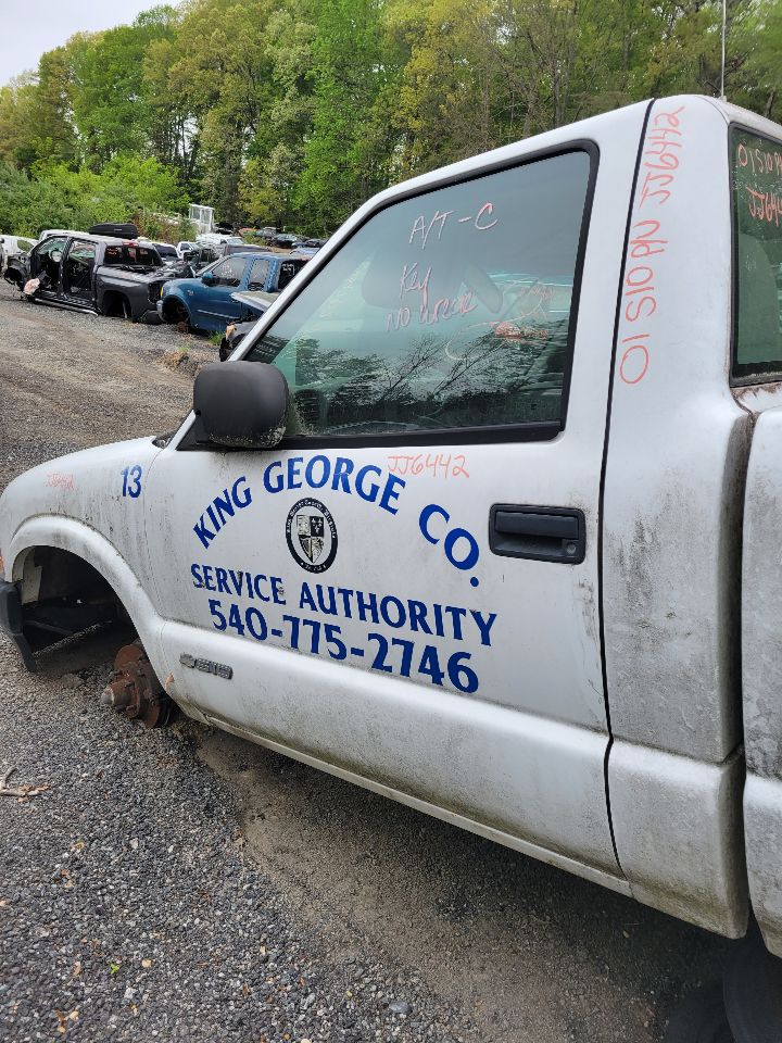https://f005.backblazeb2.com/file/img-partshotlines-com/Inventory/MS172/Vehicle/19491_08.jpg