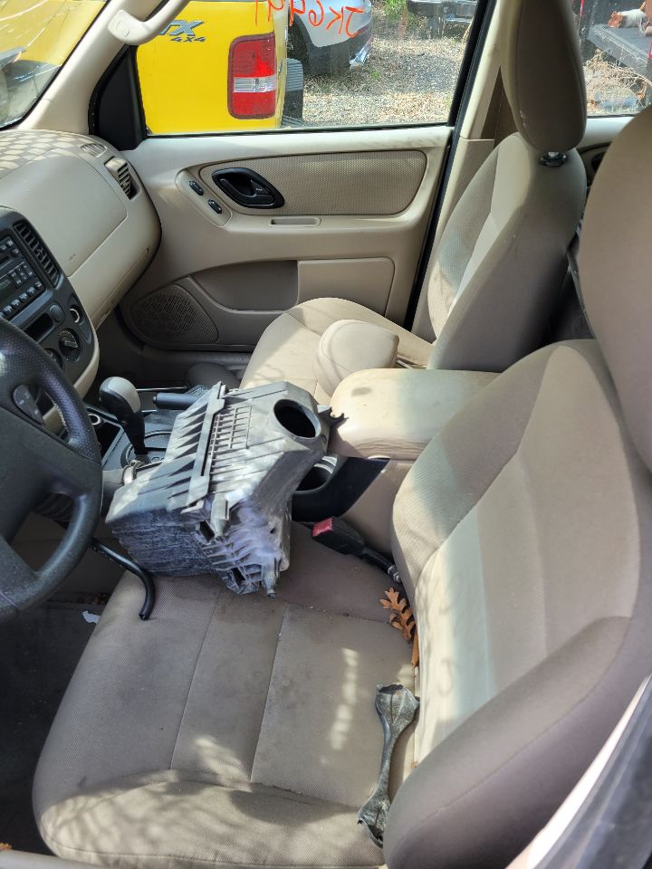https://f005.backblazeb2.com/file/img-partshotlines-com/Inventory/MS172/Vehicle/19540_06.jpg
