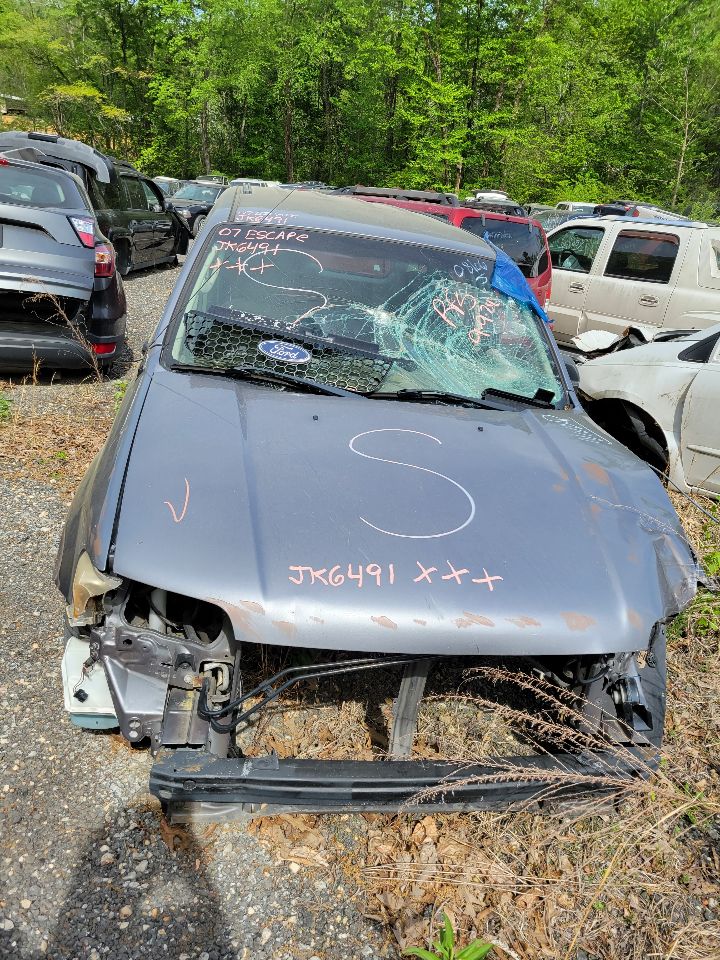 https://f005.backblazeb2.com/file/img-partshotlines-com/Inventory/MS172/Vehicle/19540_09.jpg