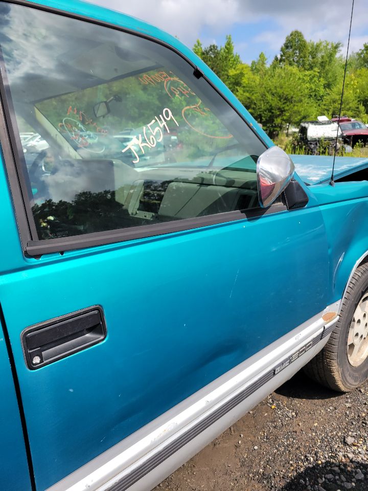 https://f005.backblazeb2.com/file/img-partshotlines-com/Inventory/MS172/Vehicle/19599_04.jpg