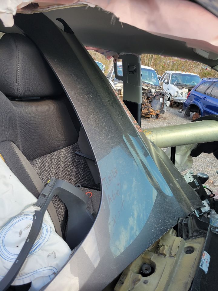 https://f005.backblazeb2.com/file/img-partshotlines-com/Inventory/MS172/Vehicle/19728_10.jpg