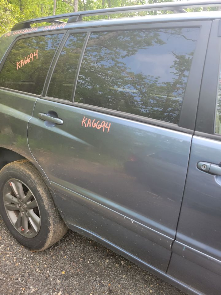 https://f005.backblazeb2.com/file/img-partshotlines-com/Inventory/MS172/Vehicle/19744_06.jpg