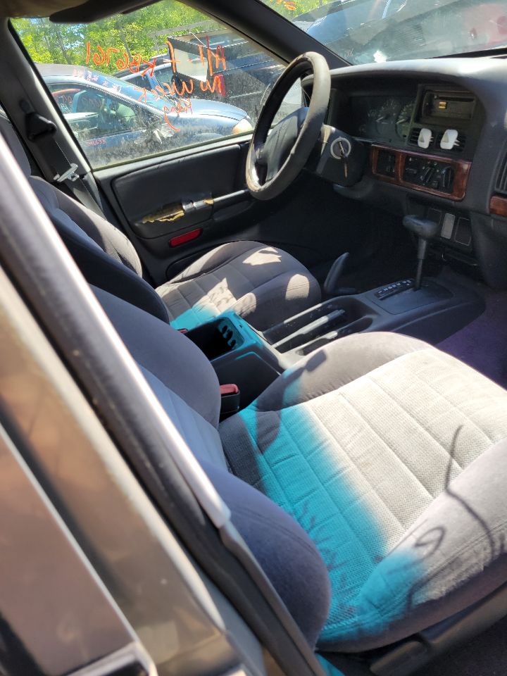 https://f005.backblazeb2.com/file/img-partshotlines-com/Inventory/MS172/Vehicle/19811_11.jpg