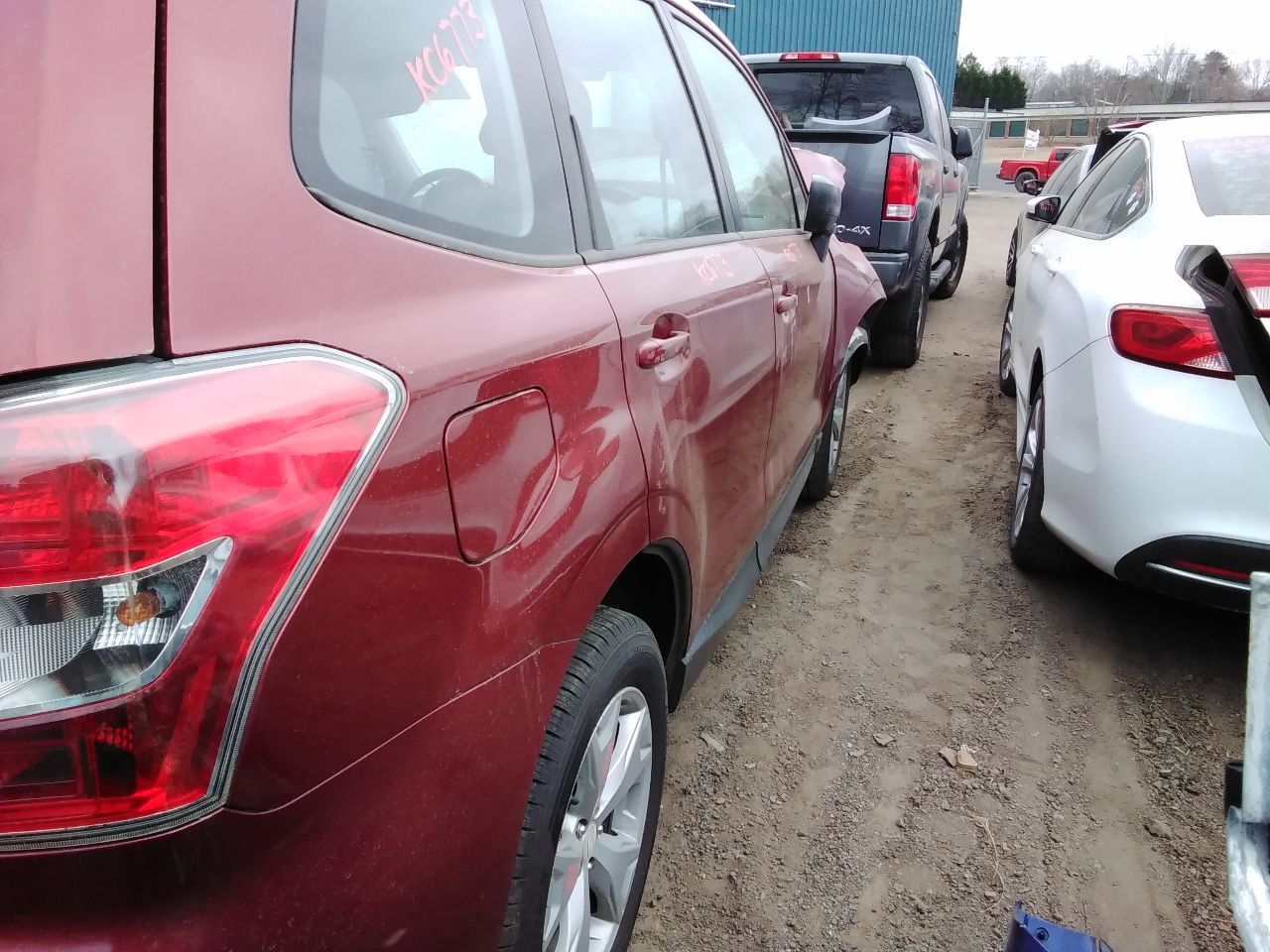 https://f005.backblazeb2.com/file/img-partshotlines-com/Inventory/MS172/Vehicle/19823_04.jpg