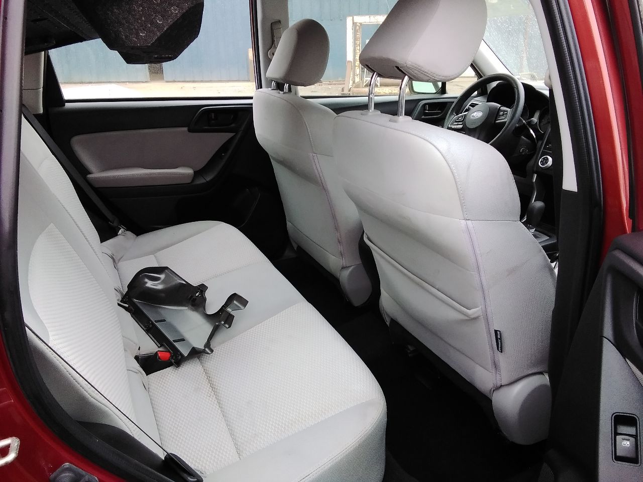 https://f005.backblazeb2.com/file/img-partshotlines-com/Inventory/MS172/Vehicle/19823_10.jpg