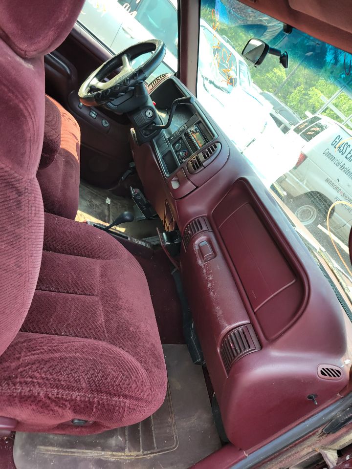 https://f005.backblazeb2.com/file/img-partshotlines-com/Inventory/MS172/Vehicle/19991_01.jpg