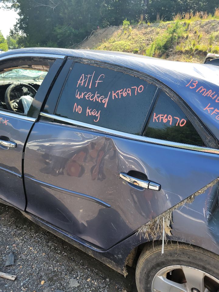 https://f005.backblazeb2.com/file/img-partshotlines-com/Inventory/MS172/Vehicle/20020_02.jpg