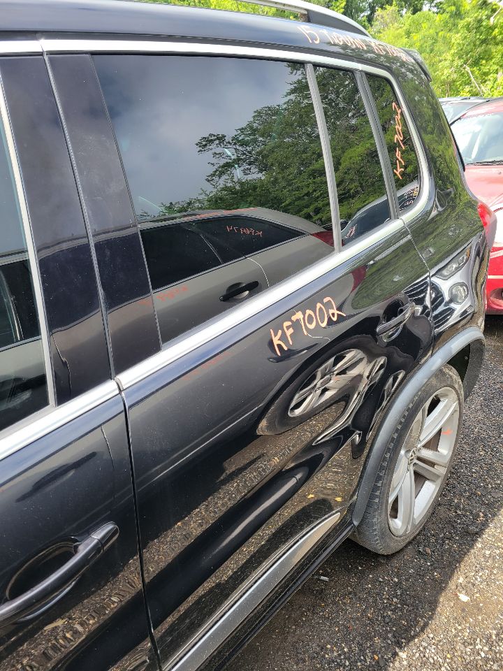 https://f005.backblazeb2.com/file/img-partshotlines-com/Inventory/MS172/Vehicle/20052_08.jpg