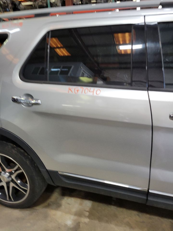 https://f005.backblazeb2.com/file/img-partshotlines-com/Inventory/MS172/Vehicle/20091_12.jpg