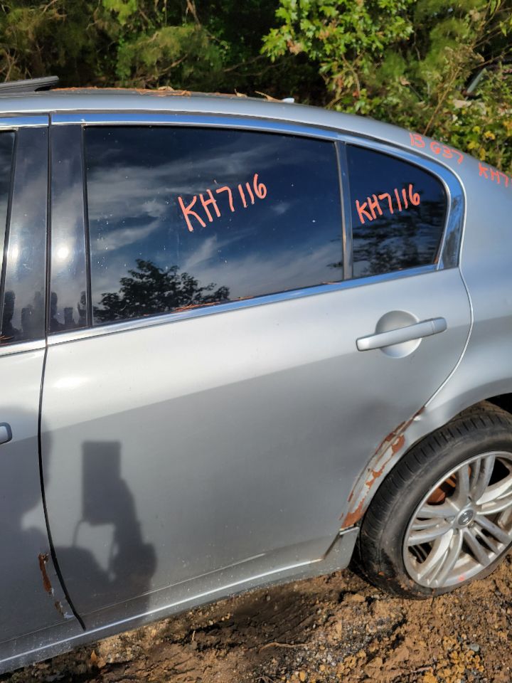 https://f005.backblazeb2.com/file/img-partshotlines-com/Inventory/MS172/Vehicle/20169_04.jpg