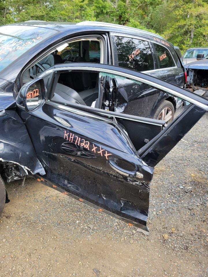 https://f005.backblazeb2.com/file/img-partshotlines-com/Inventory/MS172/Vehicle/20175_03.jpg