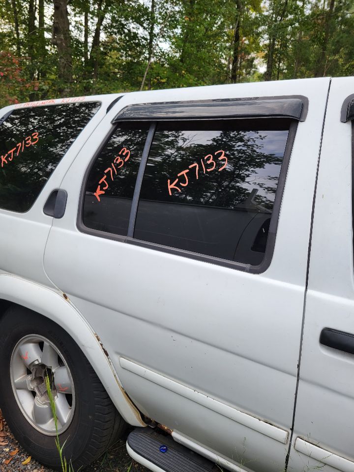 https://f005.backblazeb2.com/file/img-partshotlines-com/Inventory/MS172/Vehicle/20186_03.jpg