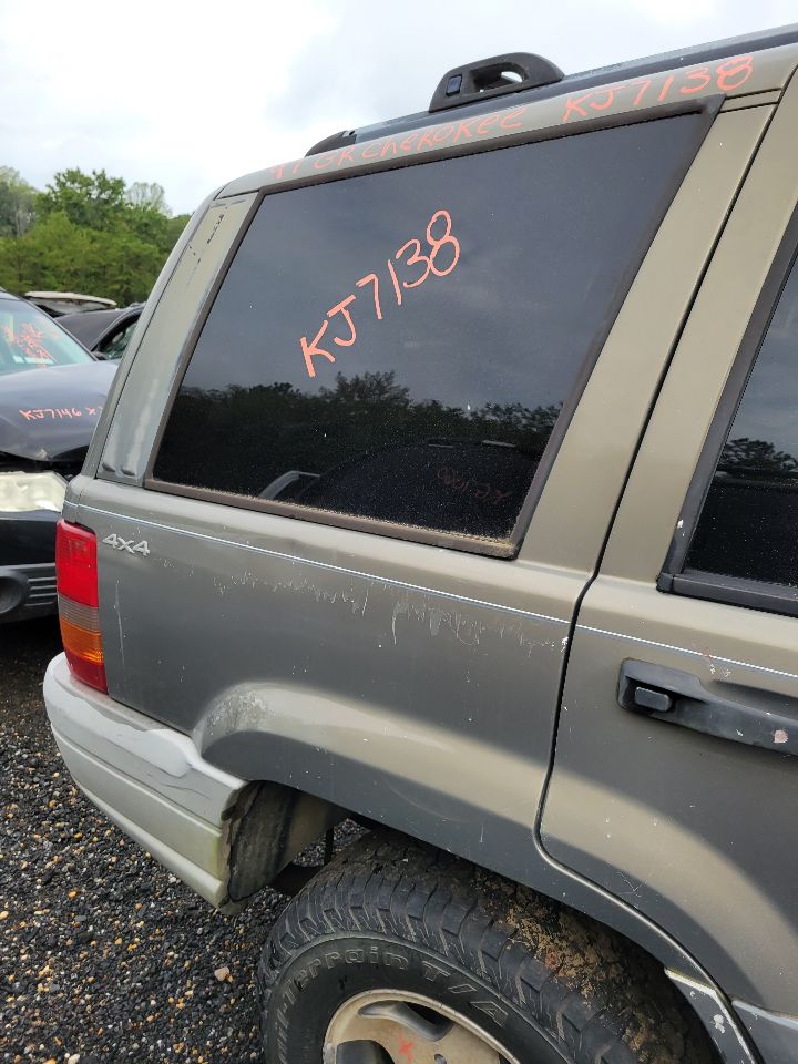 https://f005.backblazeb2.com/file/img-partshotlines-com/Inventory/MS172/Vehicle/20191_05.jpg