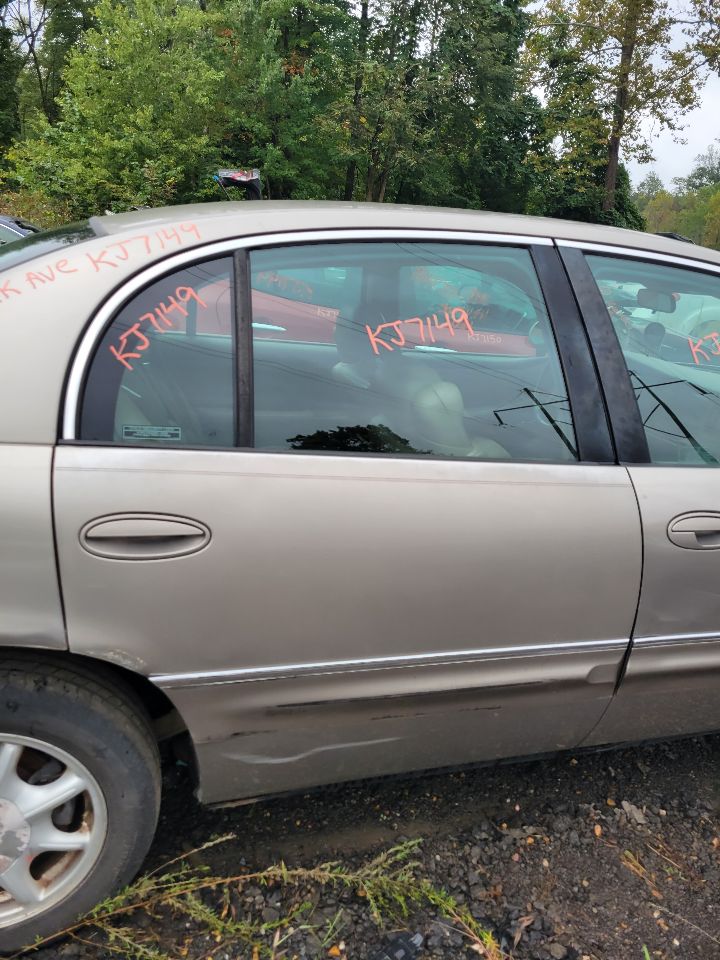 https://f005.backblazeb2.com/file/img-partshotlines-com/Inventory/MS172/Vehicle/20202_07.jpg