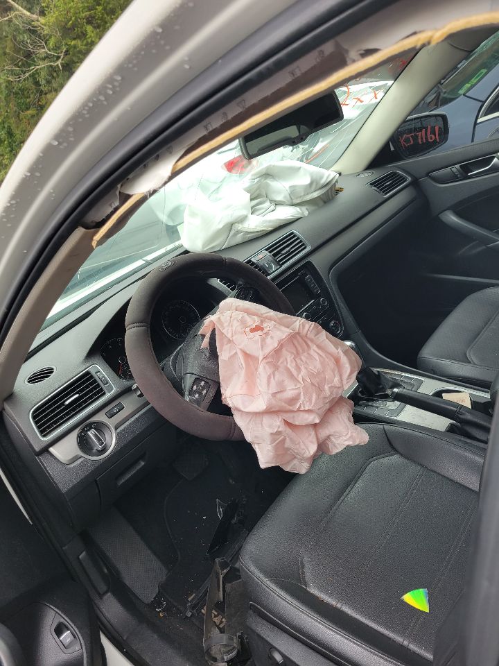 https://f005.backblazeb2.com/file/img-partshotlines-com/Inventory/MS172/Vehicle/20214_07.jpg