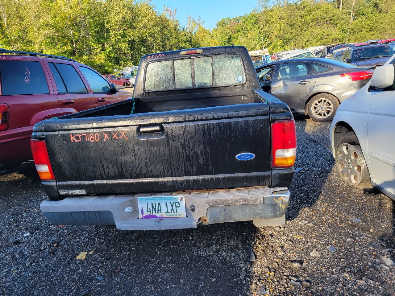 https://f005.backblazeb2.com/file/img-partshotlines-com/Inventory/MS172/Vehicle/20235_05.jpg