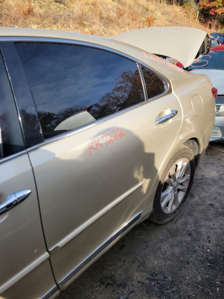 https://f005.backblazeb2.com/file/img-partshotlines-com/Inventory/MS172/Vehicle/20278_04.jpg