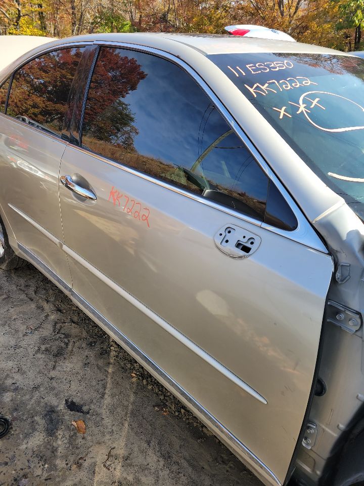 https://f005.backblazeb2.com/file/img-partshotlines-com/Inventory/MS172/Vehicle/20278_08.jpg