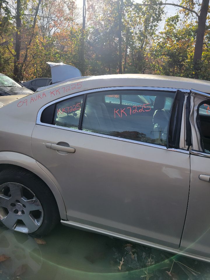https://f005.backblazeb2.com/file/img-partshotlines-com/Inventory/MS172/Vehicle/20281_04.jpg