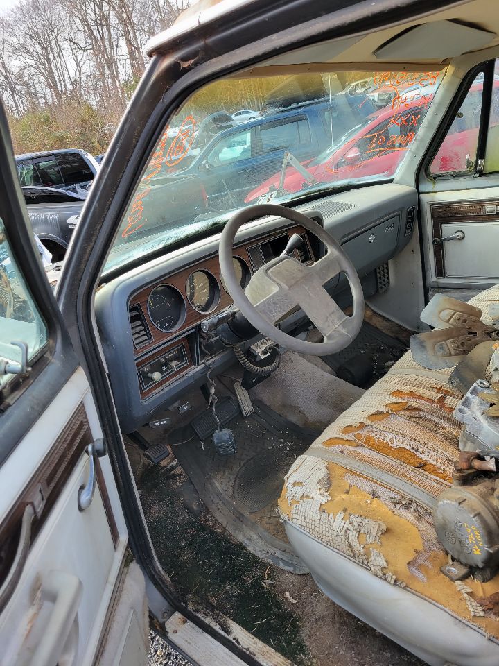 https://f005.backblazeb2.com/file/img-partshotlines-com/Inventory/MS172/Vehicle/20303_06.jpg