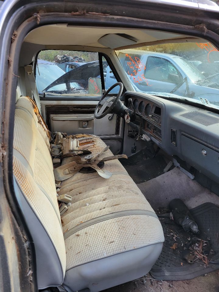 https://f005.backblazeb2.com/file/img-partshotlines-com/Inventory/MS172/Vehicle/20303_10.jpg