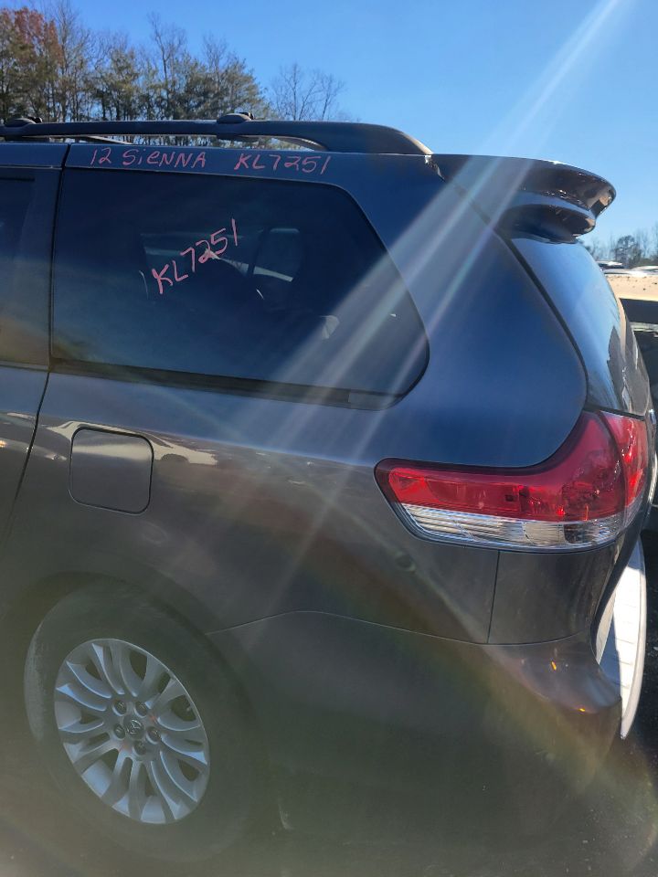 https://f005.backblazeb2.com/file/img-partshotlines-com/Inventory/MS172/Vehicle/20307_07.jpg