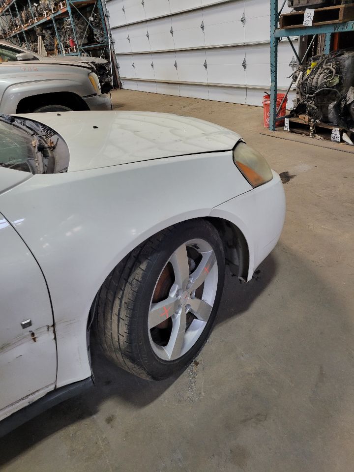https://f005.backblazeb2.com/file/img-partshotlines-com/Inventory/MS172/Vehicle/20429_10.jpg