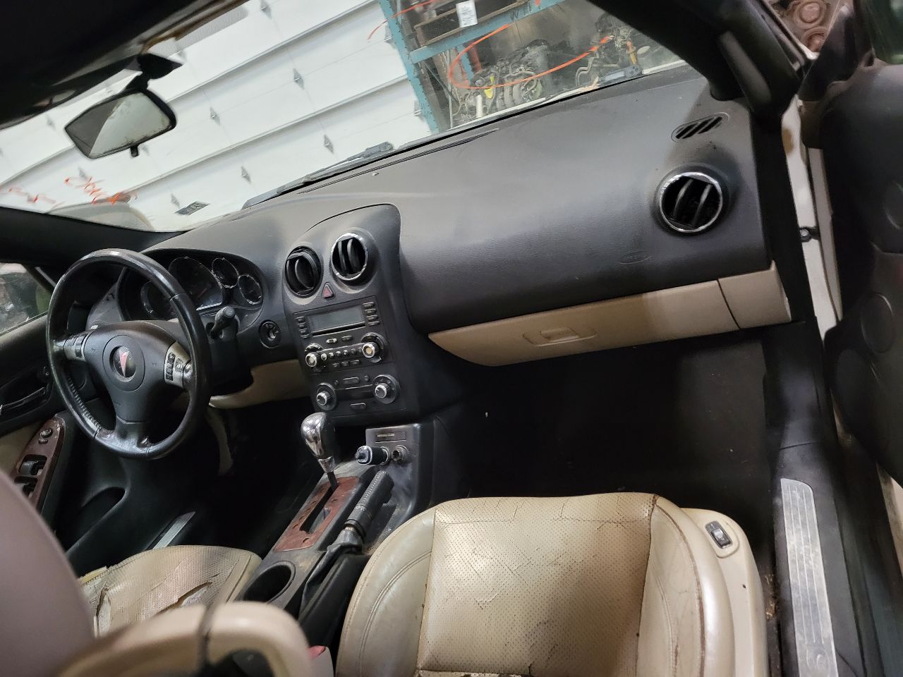 https://f005.backblazeb2.com/file/img-partshotlines-com/Inventory/MS172/Vehicle/20429_12.jpg