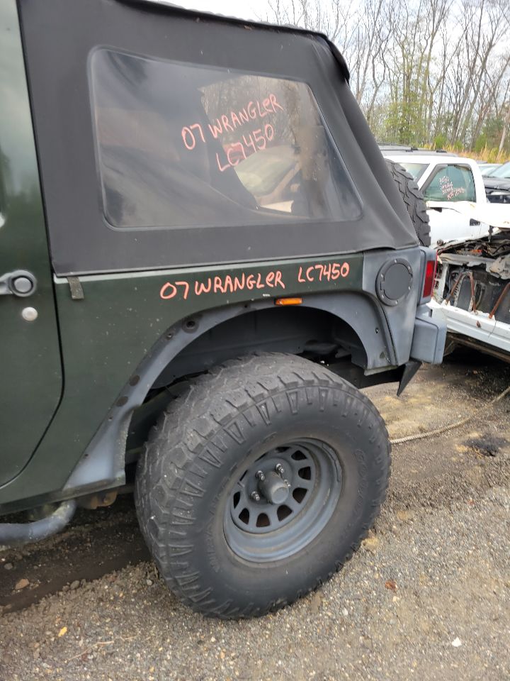 https://f005.backblazeb2.com/file/img-partshotlines-com/Inventory/MS172/Vehicle/20508_03.jpg