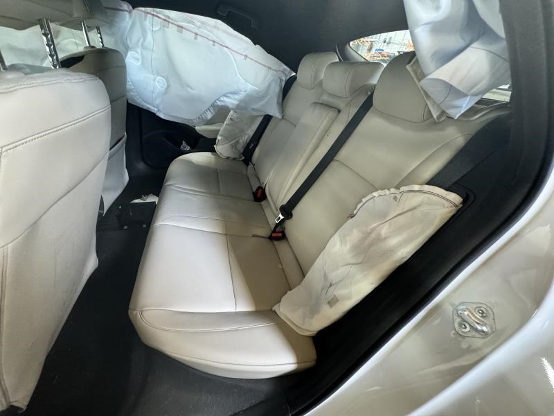 https://f005.backblazeb2.com/file/img-partshotlines-com/Inventory/MS215/Vehicle/13419_11.jpg