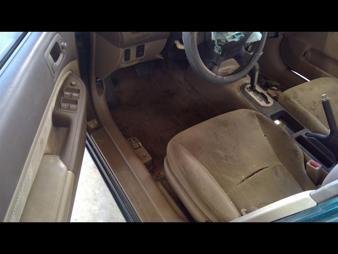 https://f005.backblazeb2.com/file/img-partshotlines-com/Inventory/MS215/Vehicle/13926_12.jpg