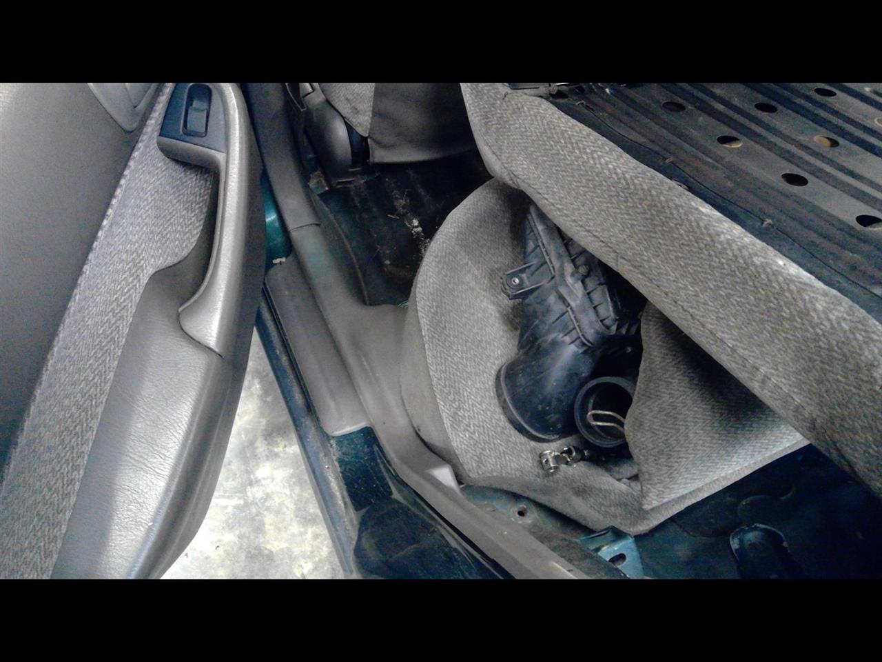 https://f005.backblazeb2.com/file/img-partshotlines-com/Inventory/MS215/Vehicle/14085_12.jpg