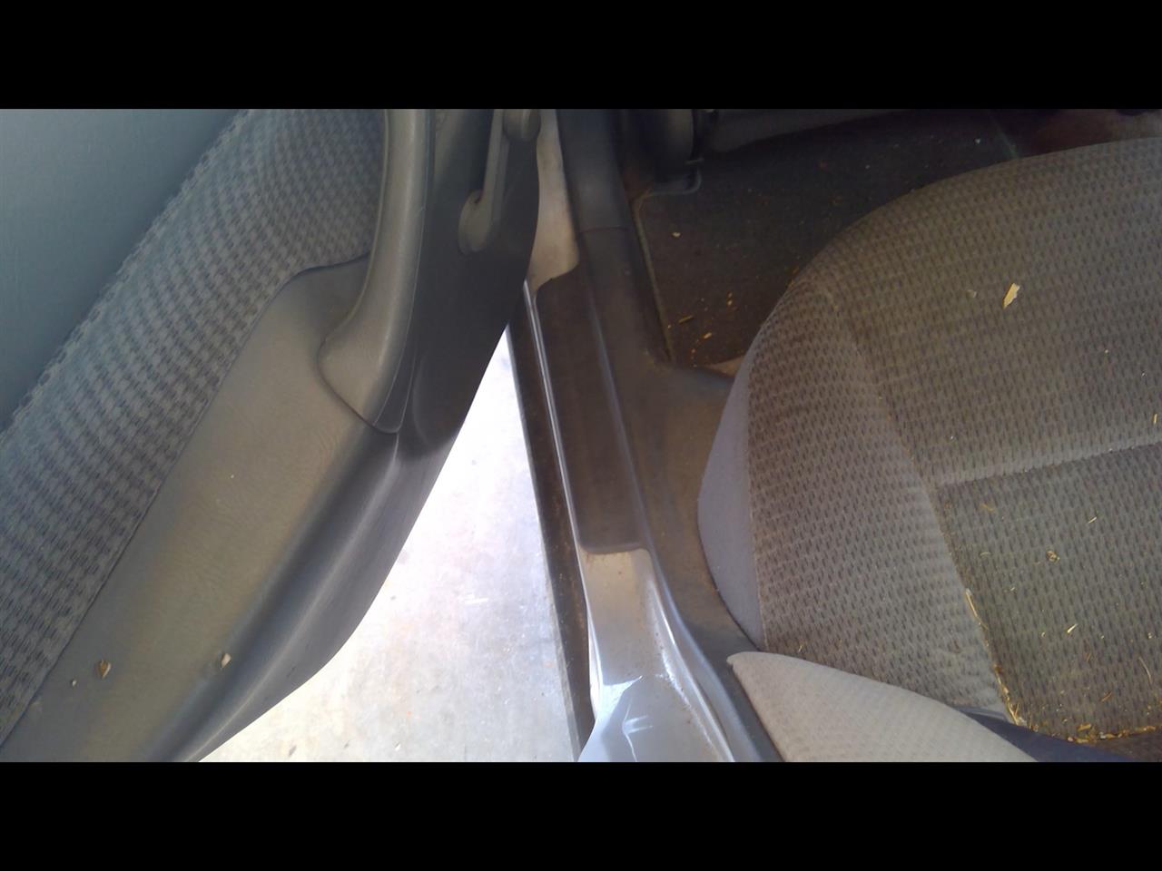 https://f005.backblazeb2.com/file/img-partshotlines-com/Inventory/MS215/Vehicle/14459_12.jpg